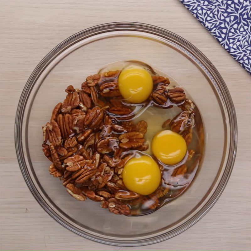 Step 3 Make the filling and bake the second time Pecan pie