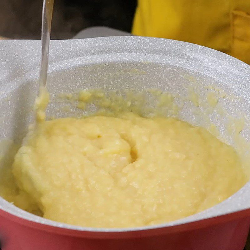 Step 1 Making the mung bean filling for traditional Xu Xe cake