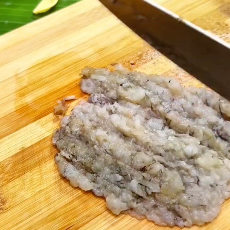 Step 1 Prepare the shrimp filling Fried Shrimp Doughnuts