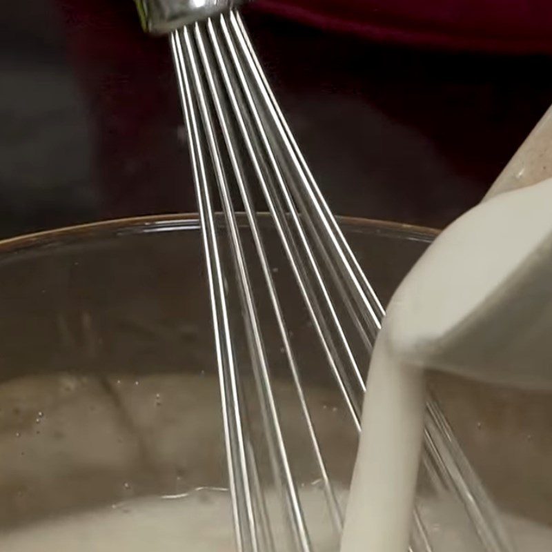 Step 3 Making coconut milk Durian sticky rice roll