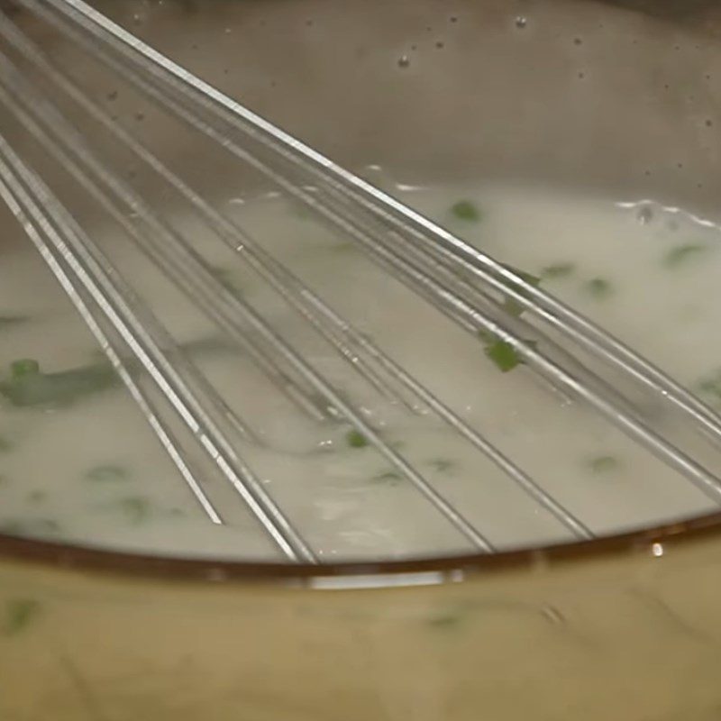 Step 3 Making coconut milk Durian sticky rice roll