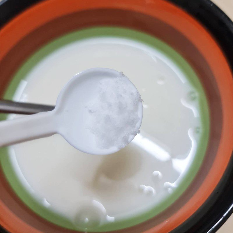 Step 2 Make coconut milk for mango sticky rice Mango Sticky Rice (recipe shared by user)