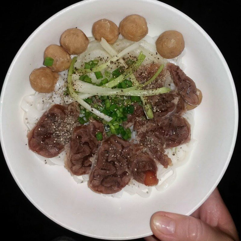 Step 2 Making the broth for beef brisket pho using a pressure cooker