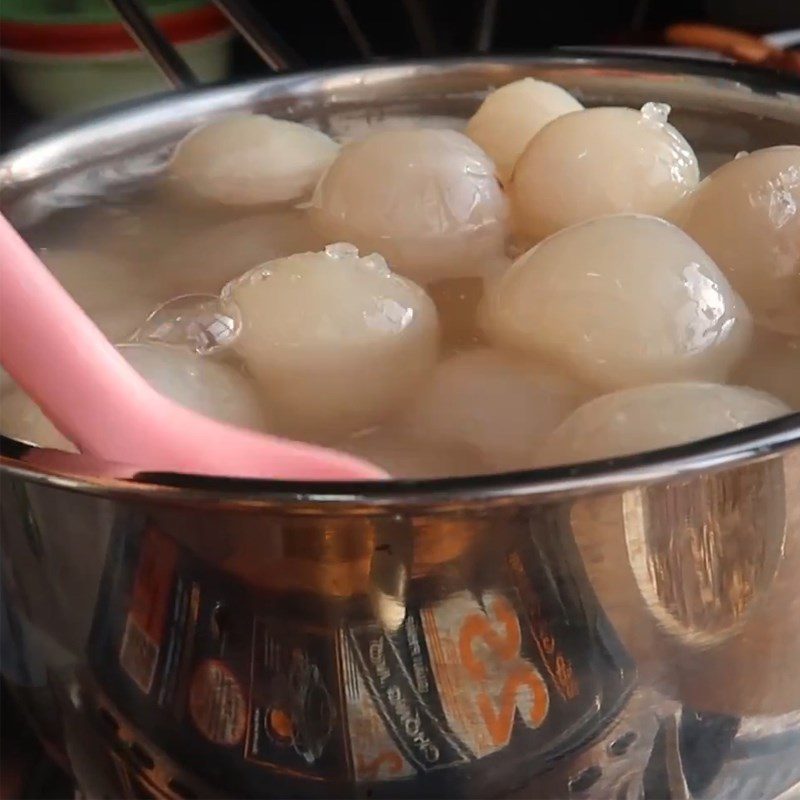 Step 4 Making syrup for butterfly pea flower chè khúc bạch