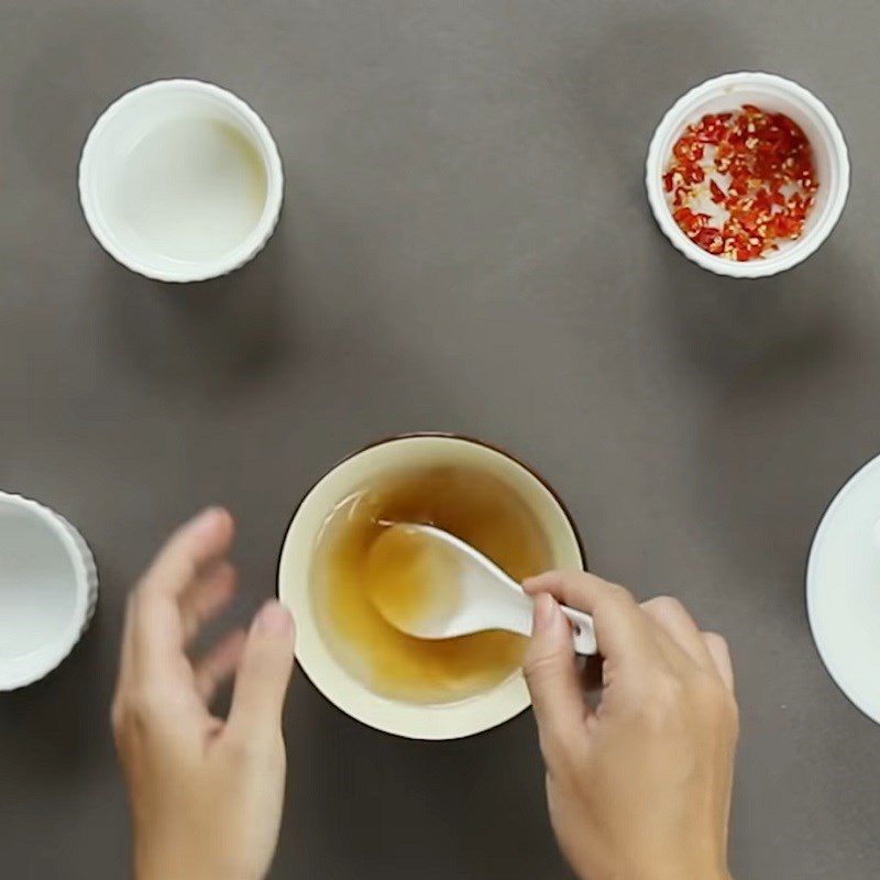 Step 3 Make the sweet and sour fish sauce Rice flour and tapioca flour bánh cuốn