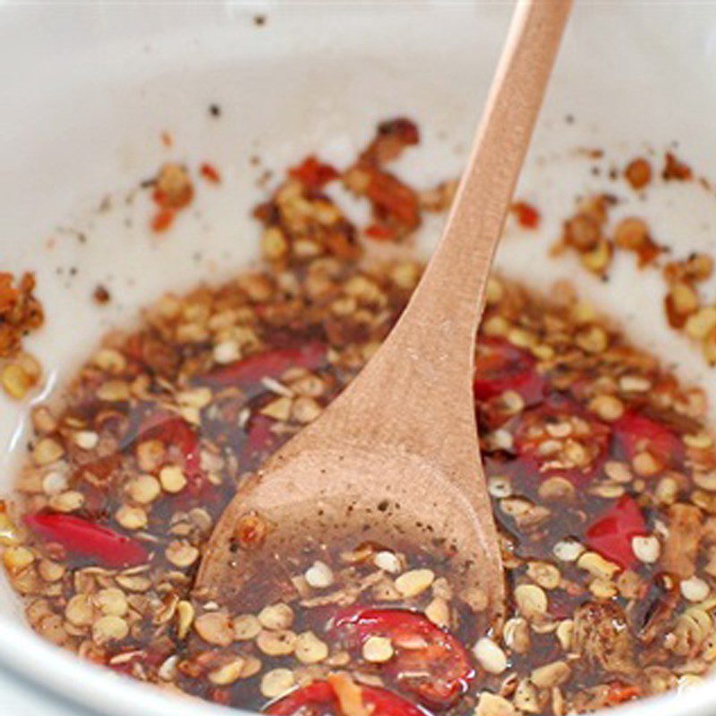 Step 3 Making dipping sauce for snail salad Thai style