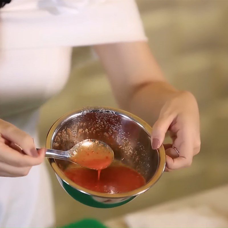 Step 3 Make salad dressing and dipping sauce for Snail Salad