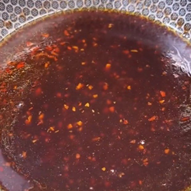 Step 4 Make the sauce for vegetarian Quang noodles (Oyster mushrooms)