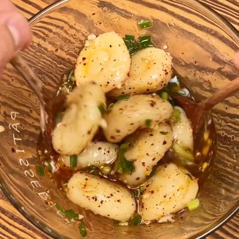 Step 4 Make the sauce Mushroom-shaped potato cake