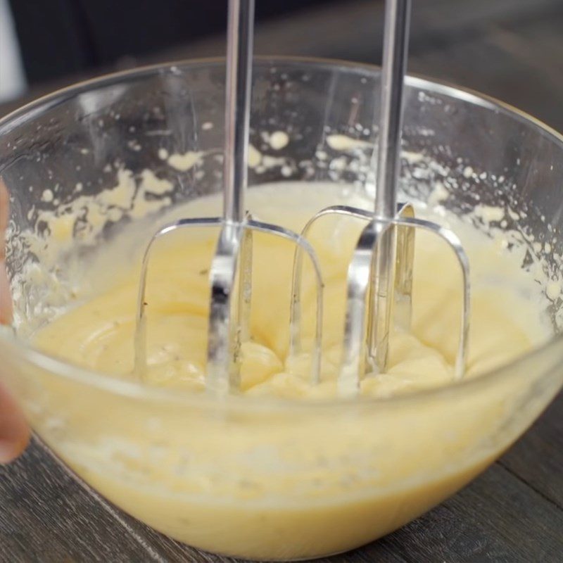 Step 8 Make the sauce Turkish bread with pork