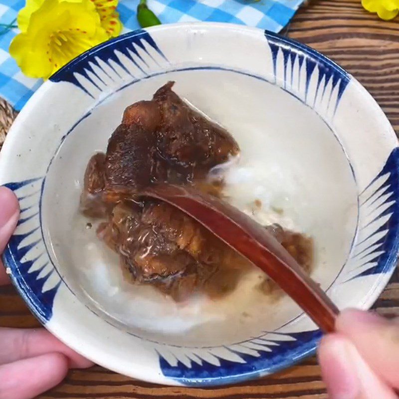 Step 2 Make Tamarind Sauce for Dried Squid with Tamarind Sauce (Recipe shared from TikTok Cooking with TasteVN)