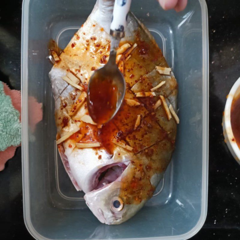 Step 2 Make the sauce and marinate the fish Grilled white pomfret with chili salt