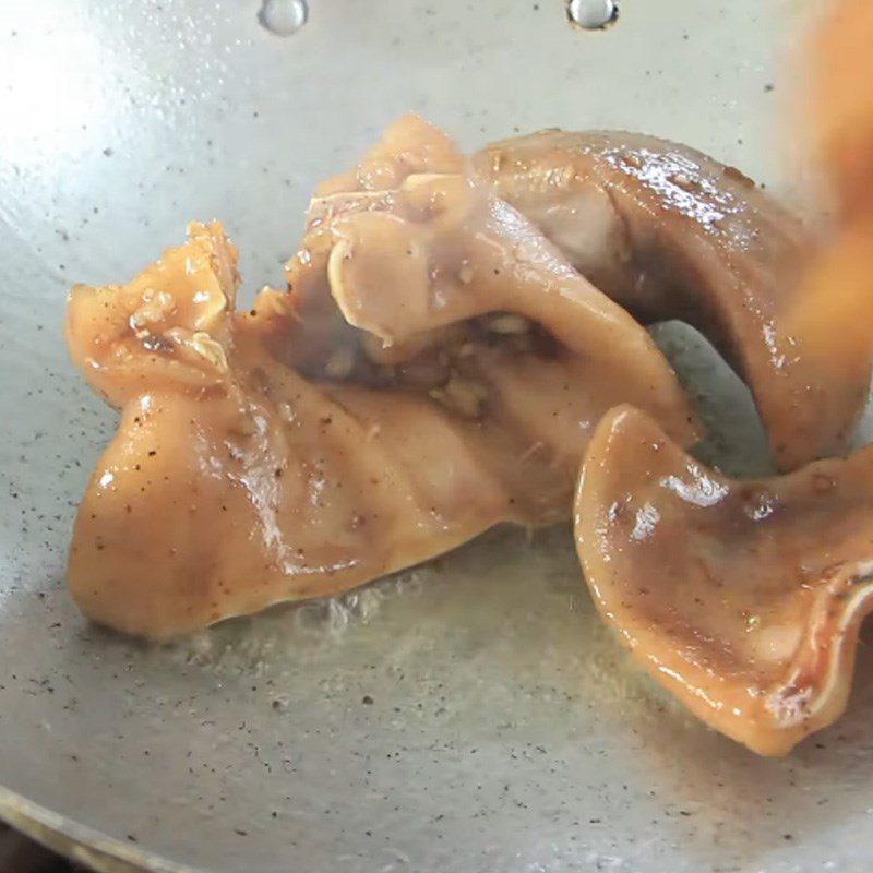 Step 5 Making Braised Pork Ears with Coconut Water