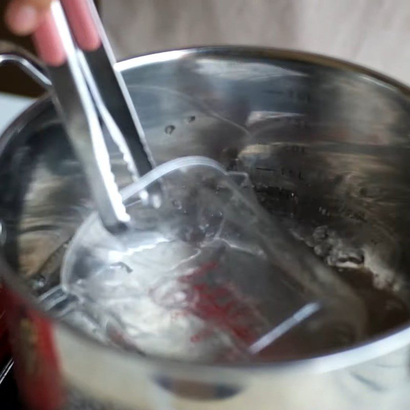 Step 1 Clean the tools Yogurt from fresh milk (fermented with a rice cooker)