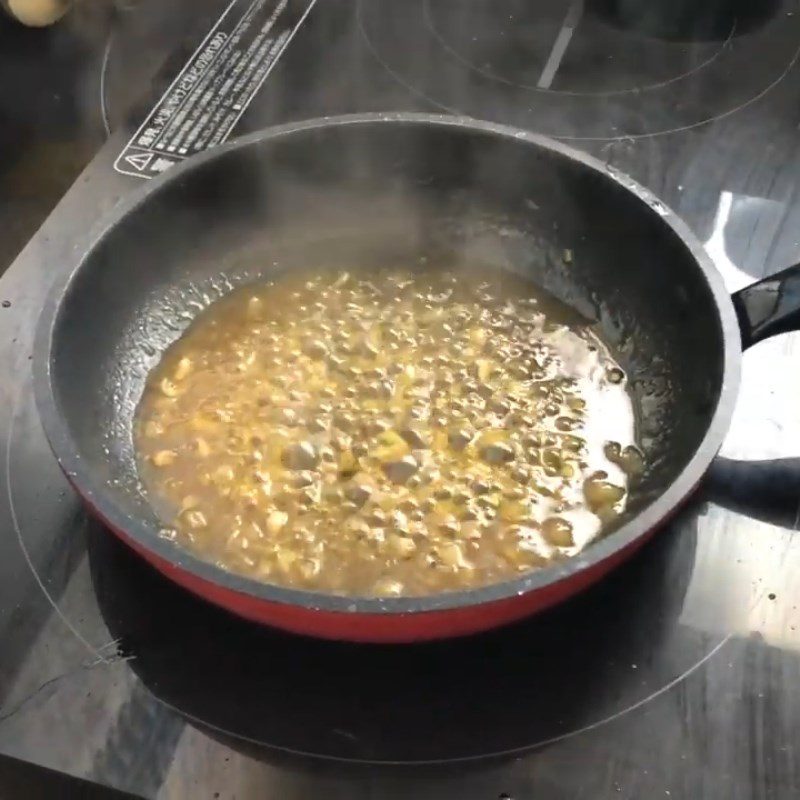 Step 3 Make the salmon orange sauce