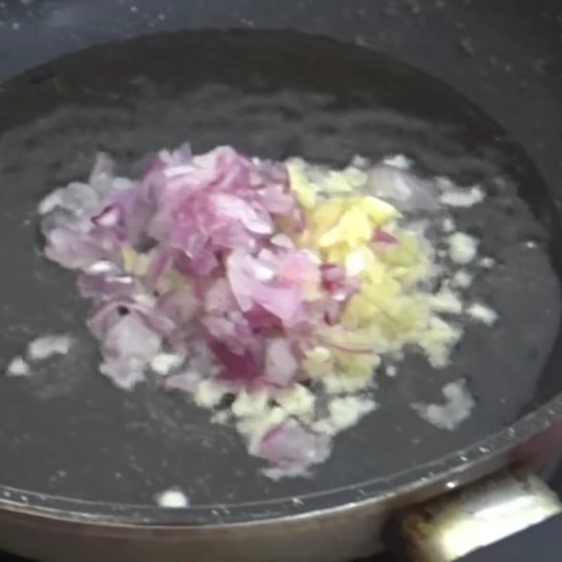 Step 5 Make tomato sauce Beef tongue cooked with lagu