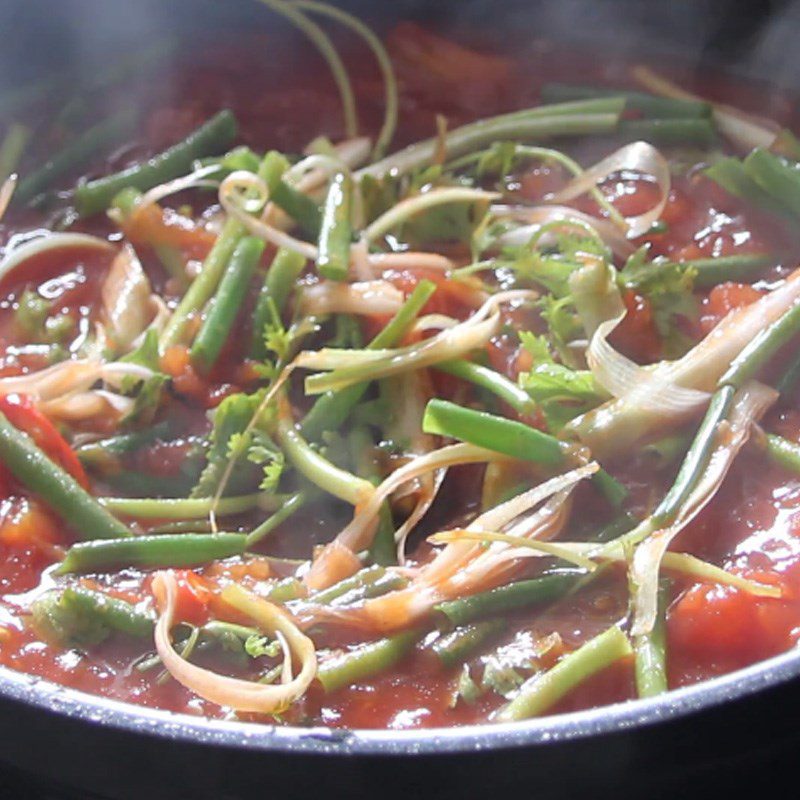 Step 3 Make tomato sauce Fried pomfret with tomato sauce