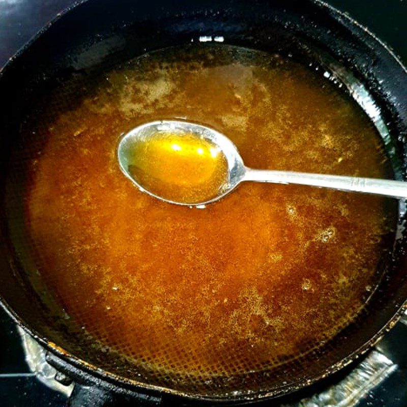 Step 1 Making caramel sauce Caramel Flan (recipe shared by a user)