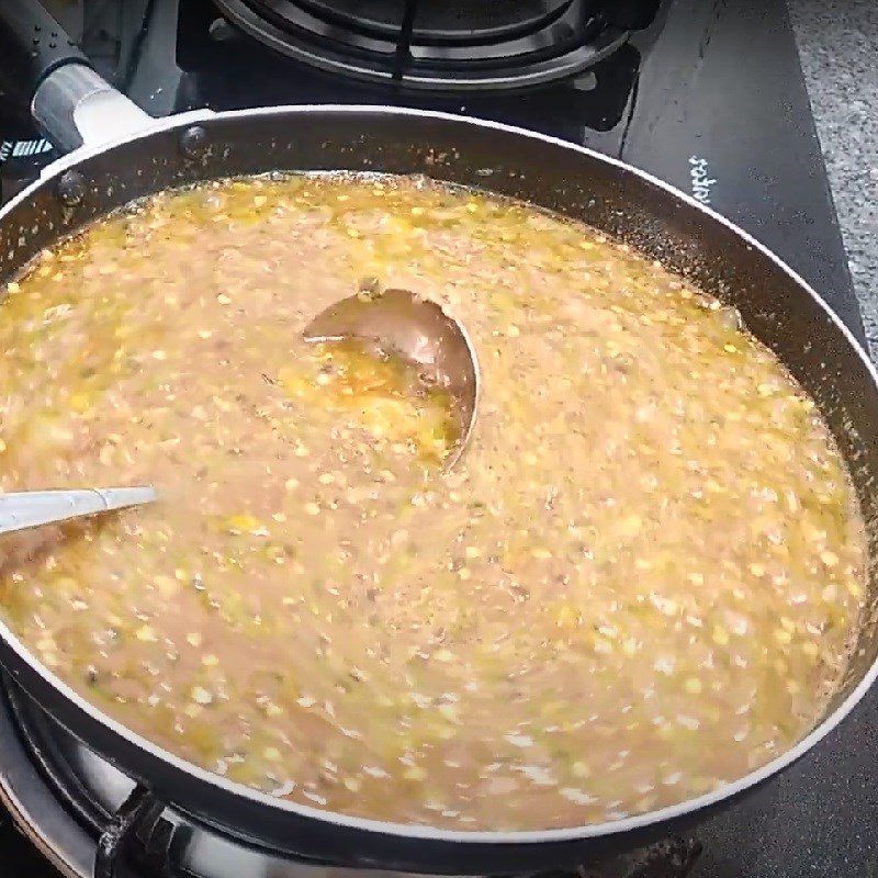 Step 2 Making passion fruit sauce for boiled duck eggs