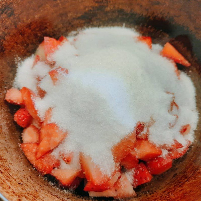 Step 4 Make strawberry sauce Strawberry cheesecake