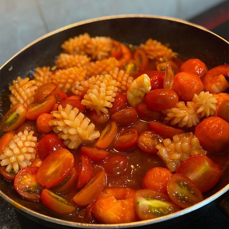 Step 2 Make seafood sauce for Black Ink Pasta with Seafood