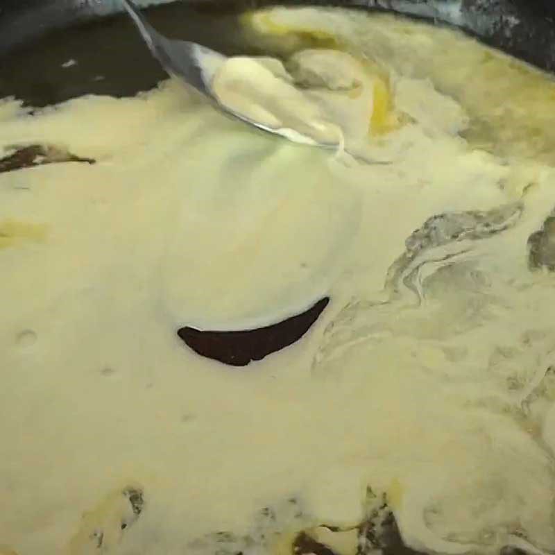Step 4 Make creamy sauce for seared salmon