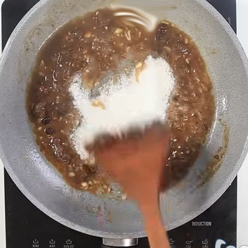 Step 3 Make the tamarind sauce Sweet and Sour Tamarind Pork Ears