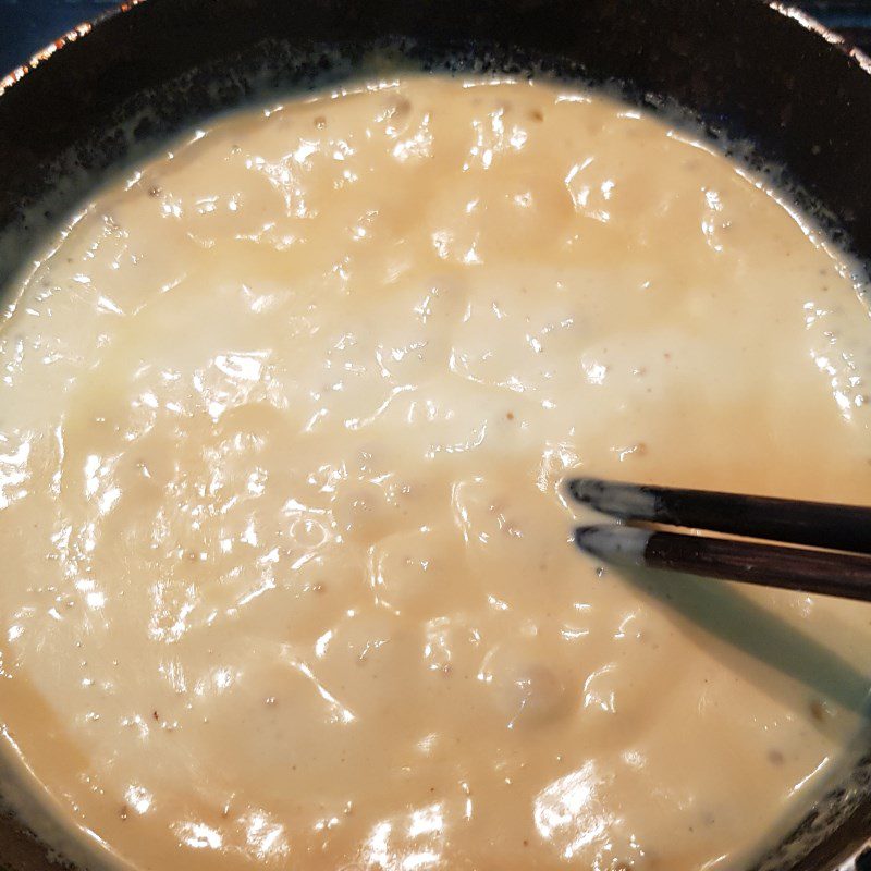 Step 4 Making cheese sauce Beef steak with cheese sauce and mushrooms