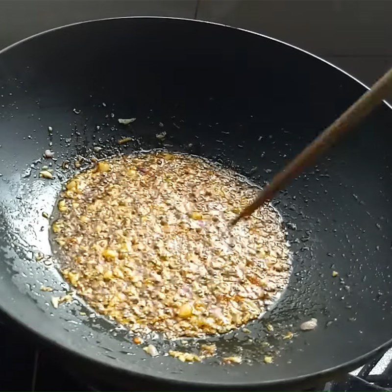 Step 3 Make satay sauce Fried anchovies with satay