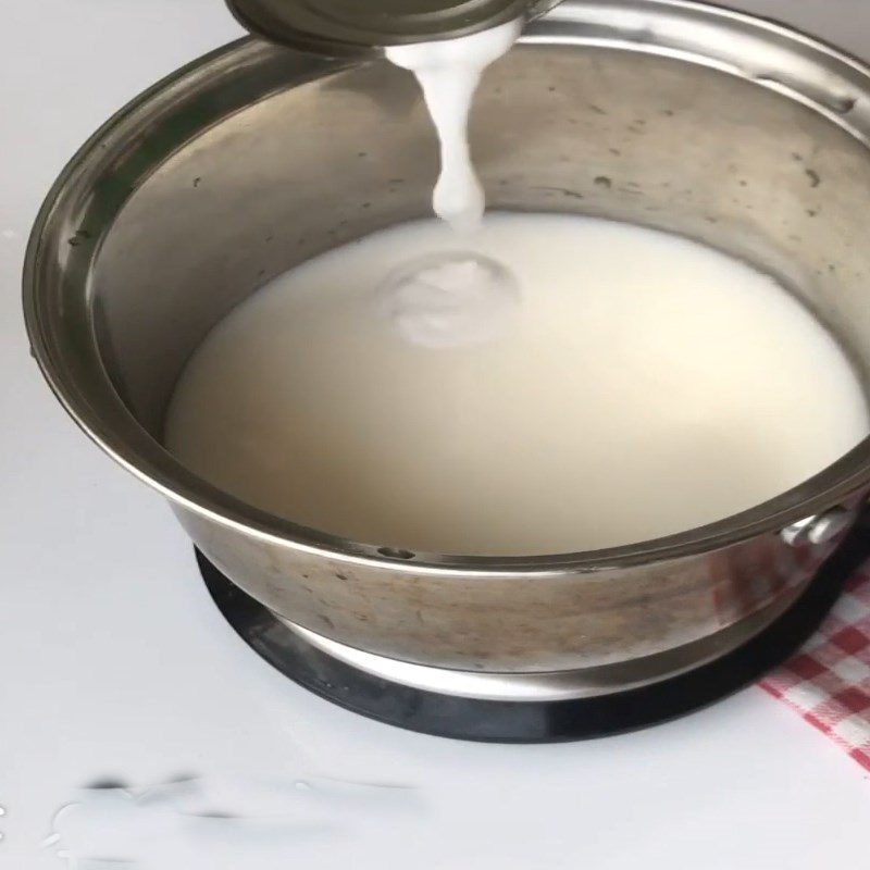 Step 1 Make coconut jelly Cinnamon flower jelly coconut milk