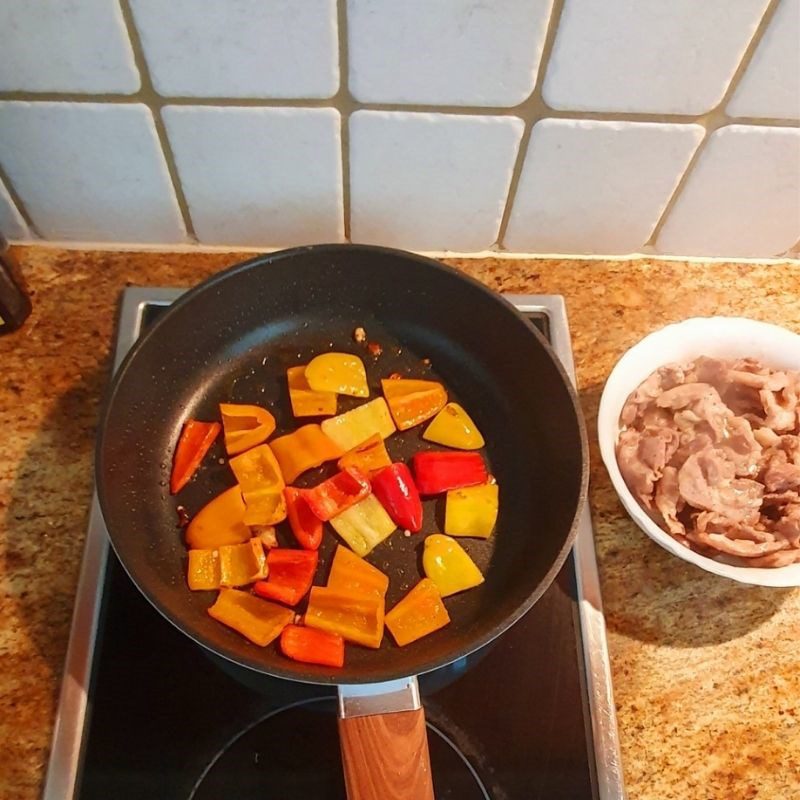 Step 3 Spicy Stir-Fried Pork Spicy Stir-Fried Pork