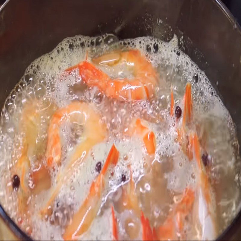 Step 2 Steamed Shrimp with Coconut Water Steamed Shrimp with Coconut Water