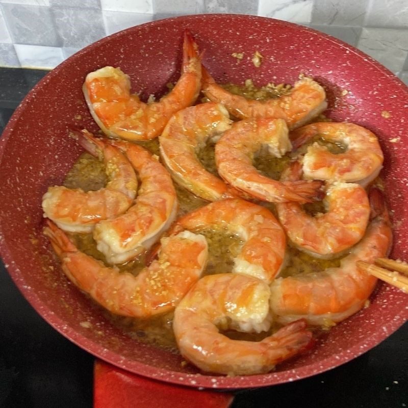 Step 3 Making Shrimp in Garlic Butter Sauce Garlic butter shrimp with coconut water