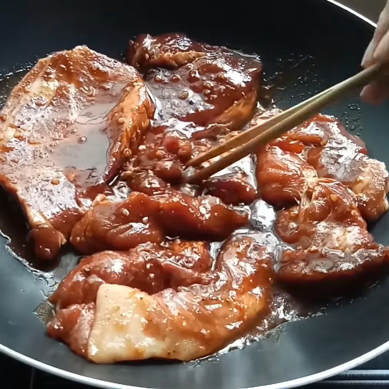 Step 2 Making Char Siu Mixed Noodles