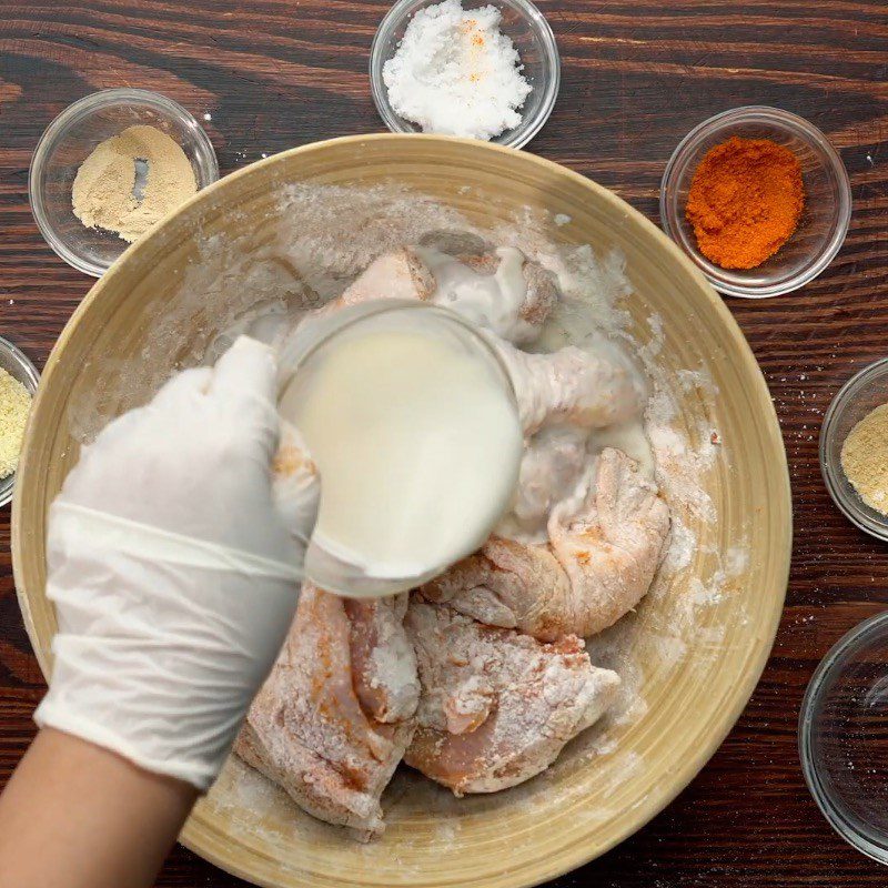 Step 3 Coat the chicken with flour Fried chicken