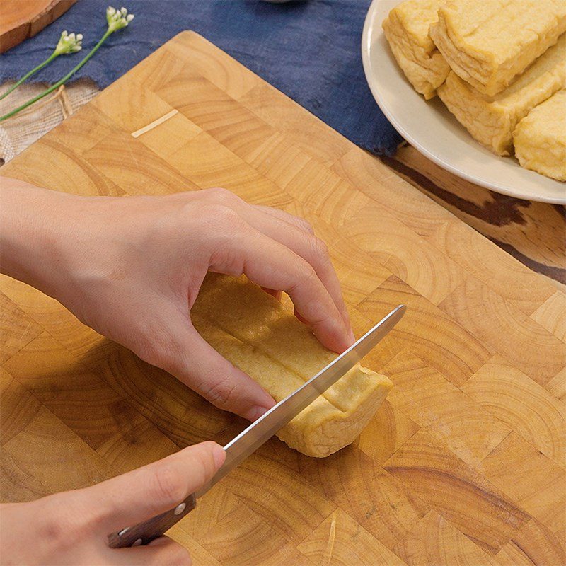 Step 1 Remove the tofu filling How to make tofu bag with lotus seeds in plum sauce