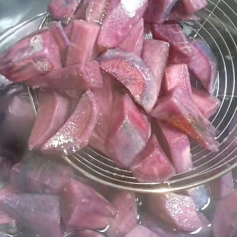 Step 2 Boil sweet potatoes Purple sweet potato jam