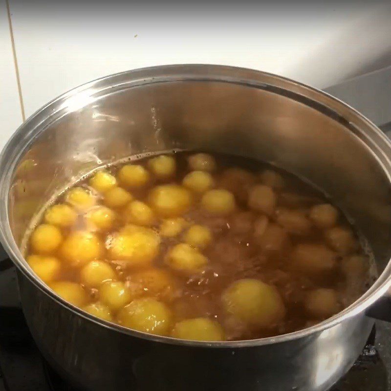 Step 6 Boil the dumplings Sweet potato dumplings