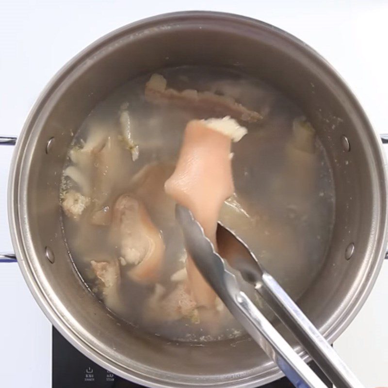 Step 2 Boil pork skin Crispy fried pork skin with Thai sauce