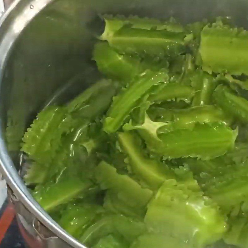 Step 2 Boil the Dragon Beans Pickled Dragon Beans