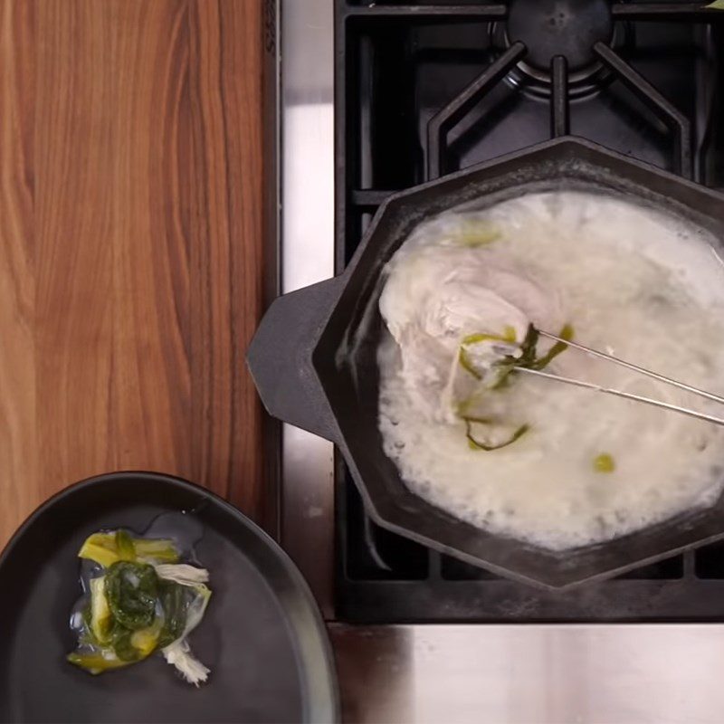 Step 3 Boil Chicken Shredded Chicken Porridge