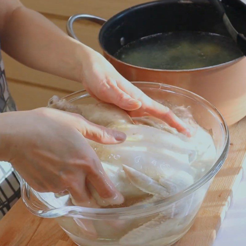 Step 4 Boiling chicken Phan Rang chicken rice