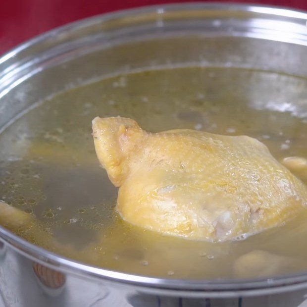 Step 3 Boil chicken and quail eggs Chicken noodle soup