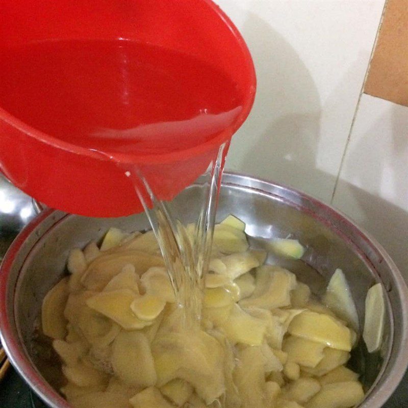 Step 2 Boil the ginger Ginger Jam Slices (recipe shared by users)
