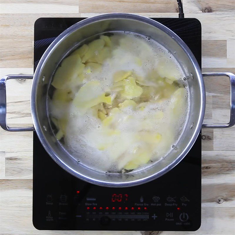 Step 2 Boil ginger for the second time Ginger jam