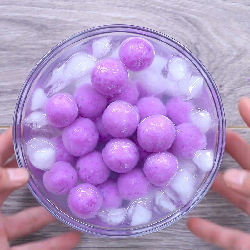 Step 4 Boil sweet potato balls for Purple Sweet Potato Dessert