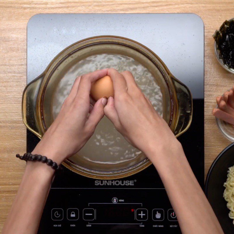 Step 2 Boil the noodles and eggs for Spicy Soft-Boiled Egg Noodles using Samyang noodles