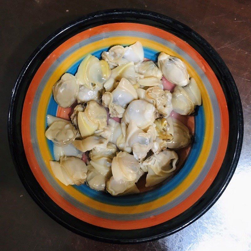 Step 2 Boiled Clams Mallow Soup with Clams (recipe shared by a user)