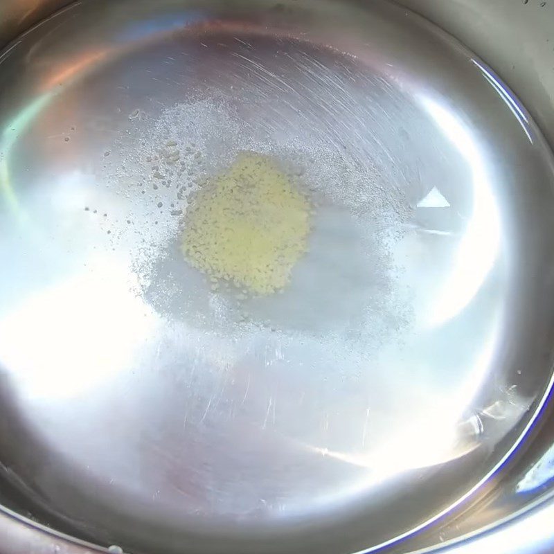 Step 2 Boil the tofu skin