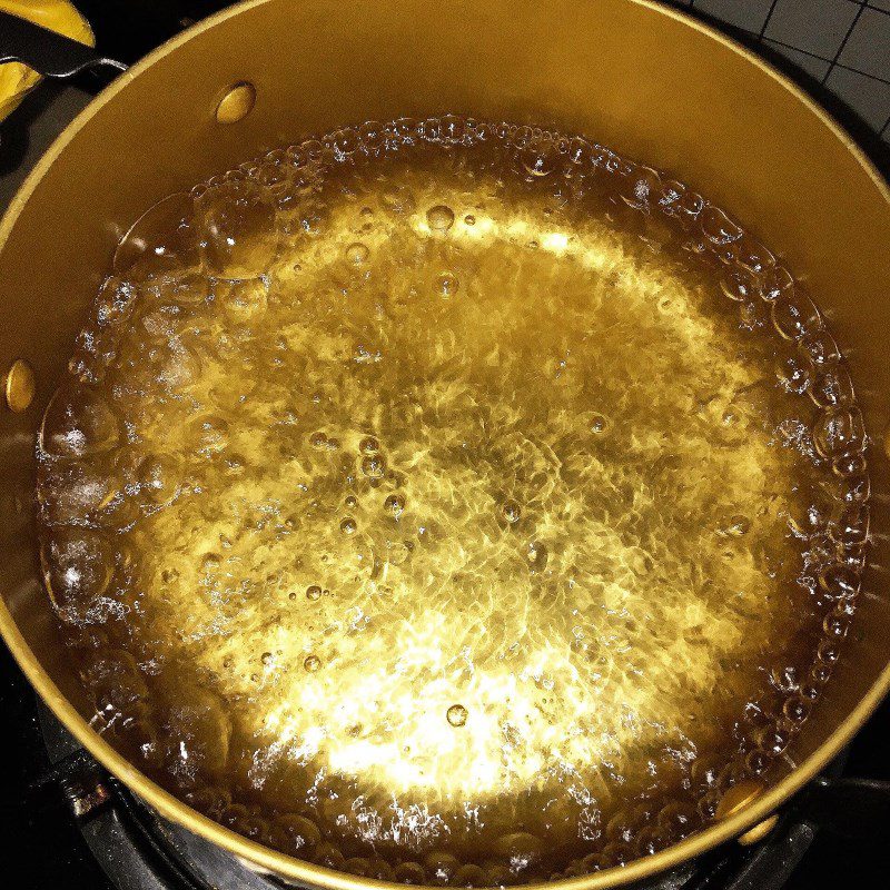 Step 3 Boil tokbokki How to make tokbokki from glutinous rice flour